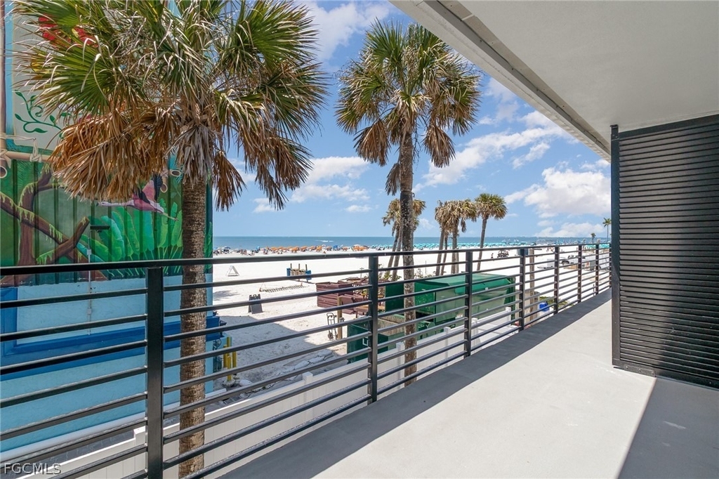 1300 Estero Boulevard - Photo 2