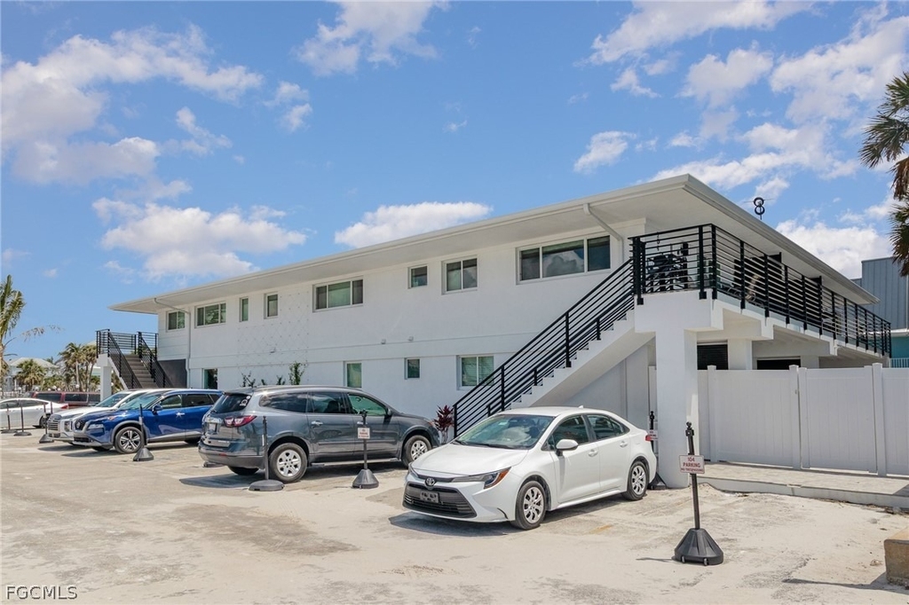 1300 Estero Boulevard - Photo 19