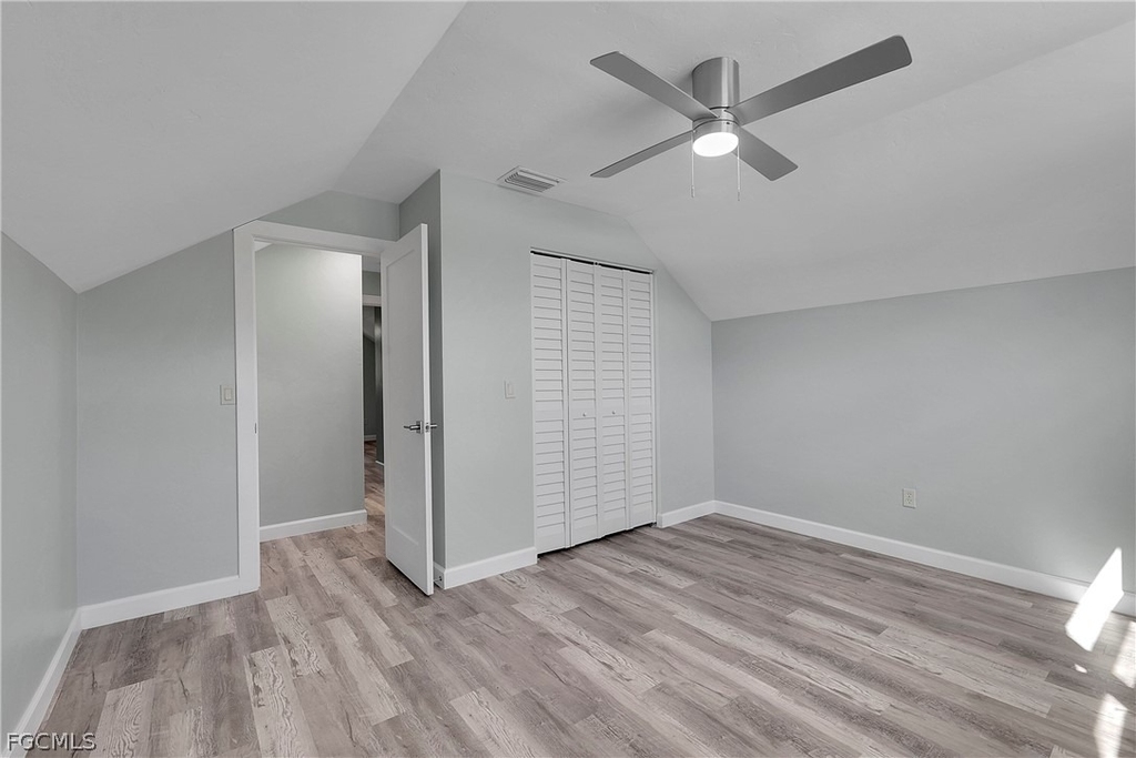 958 Indiana Avenue - Photo 14