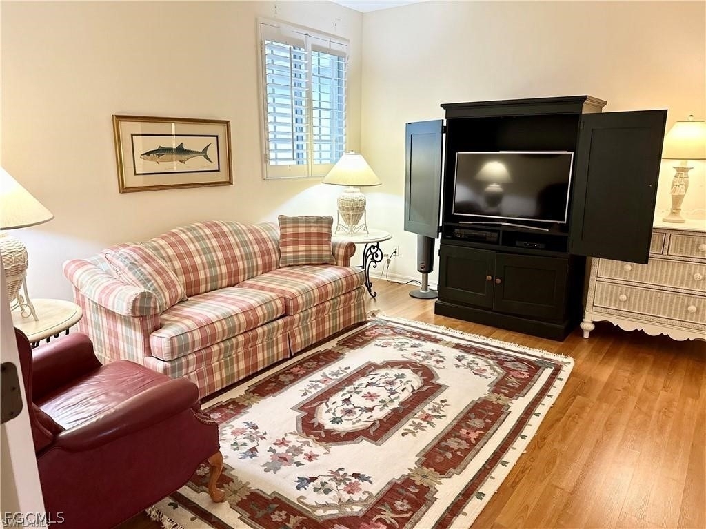27080 Lake Harbor Court - Photo 4