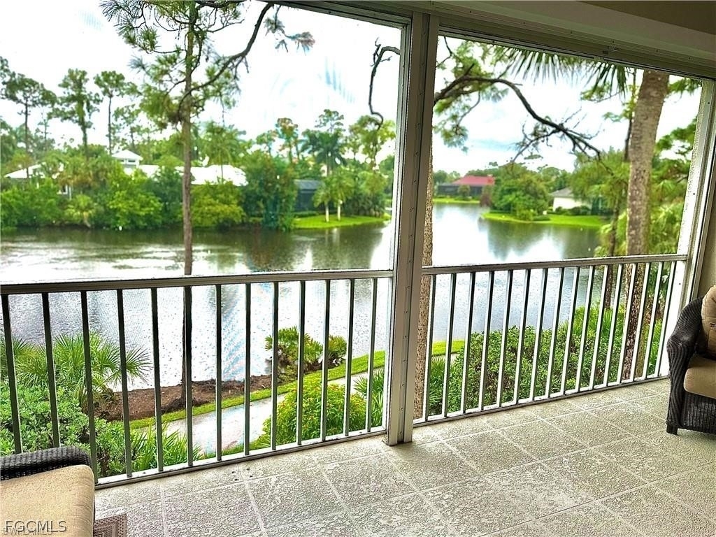 27080 Lake Harbor Court - Photo 23