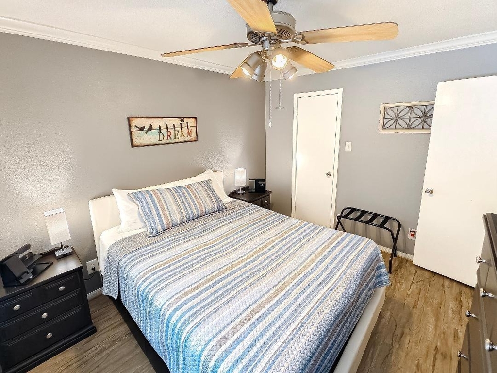 12100 Melville Dr - Photo 17