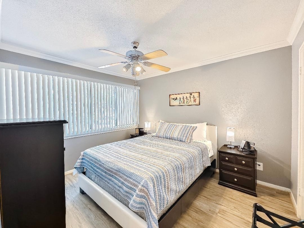 12100 Melville Dr - Photo 16