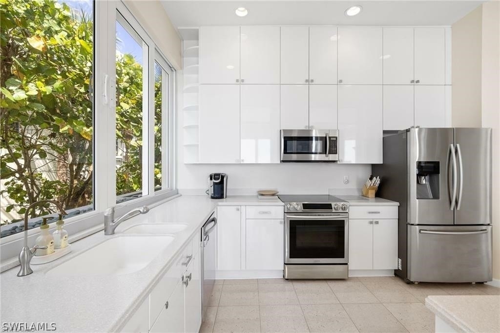 3860 Gordon Drive - Photo 20