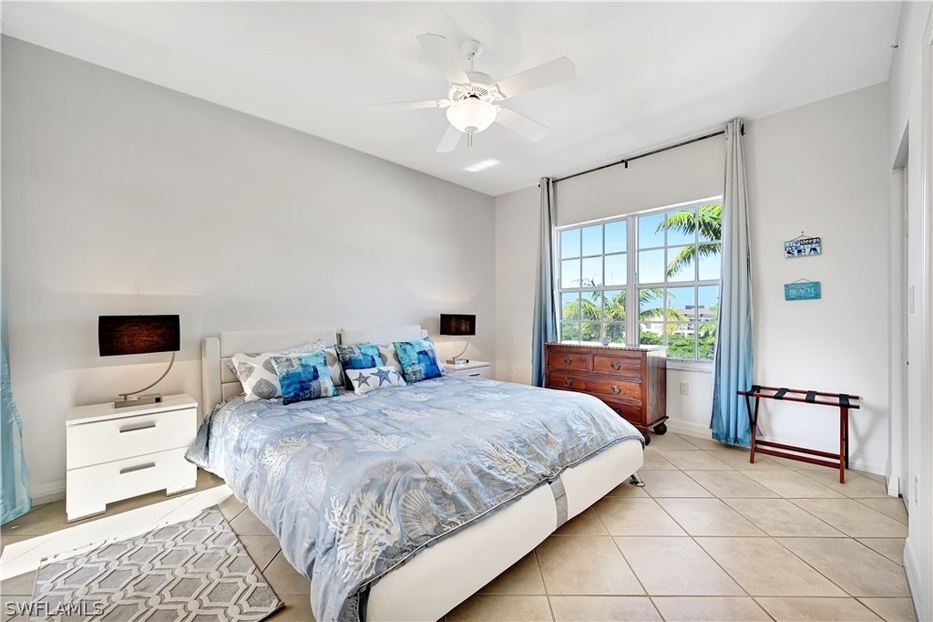 410 Bayfront Place - Photo 9