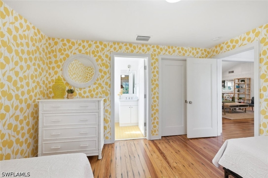 92 10th Avenue S - Photo 25