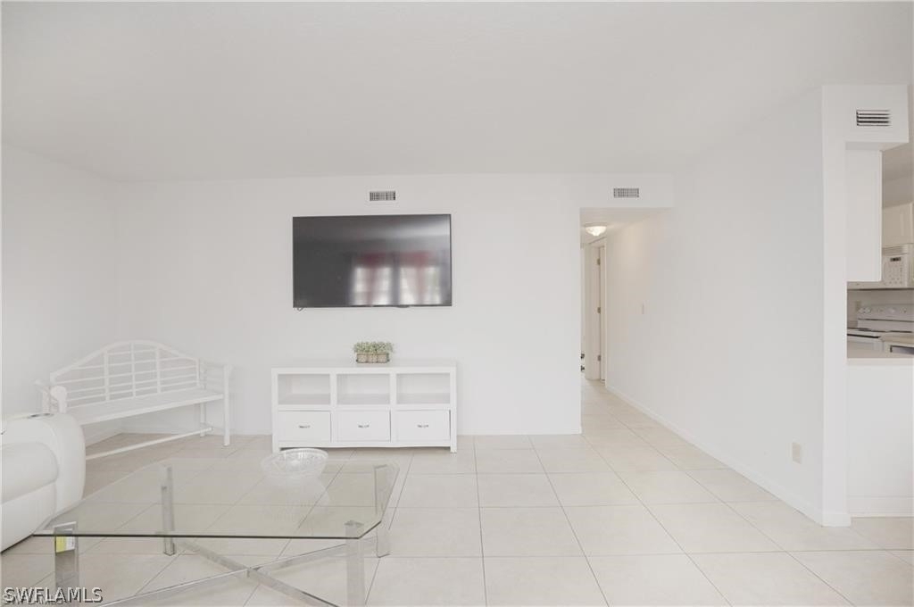 4635 Bayshore Drive - Photo 16