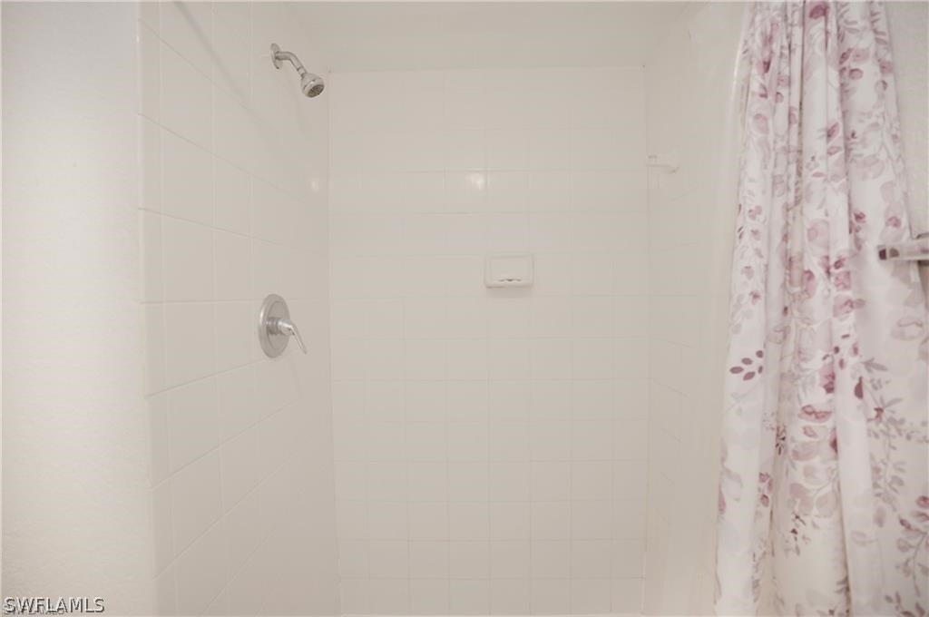 4635 Bayshore Drive - Photo 8