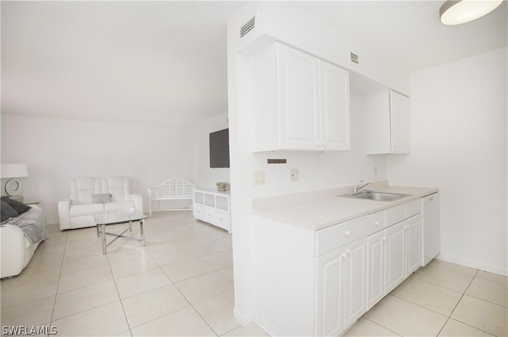 4635 Bayshore Drive - Photo 20