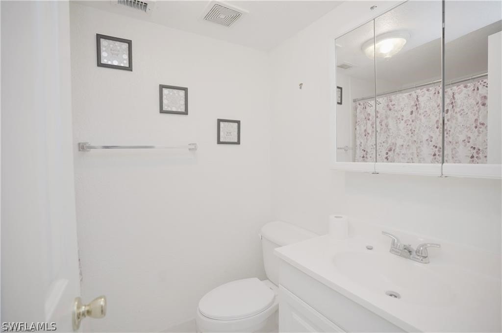 4635 Bayshore Drive - Photo 9