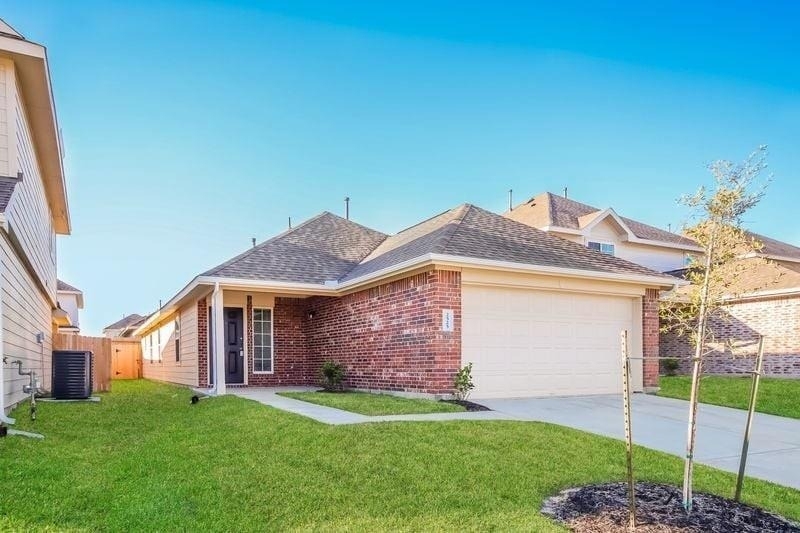2525 Grayling Drive - Photo 1
