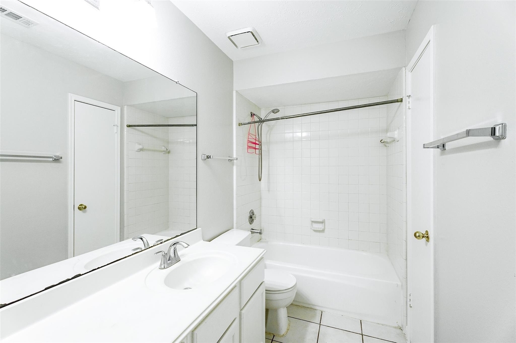 2103 Charlton House Lane - Photo 19