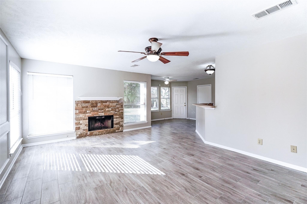 2103 Charlton House Lane - Photo 5