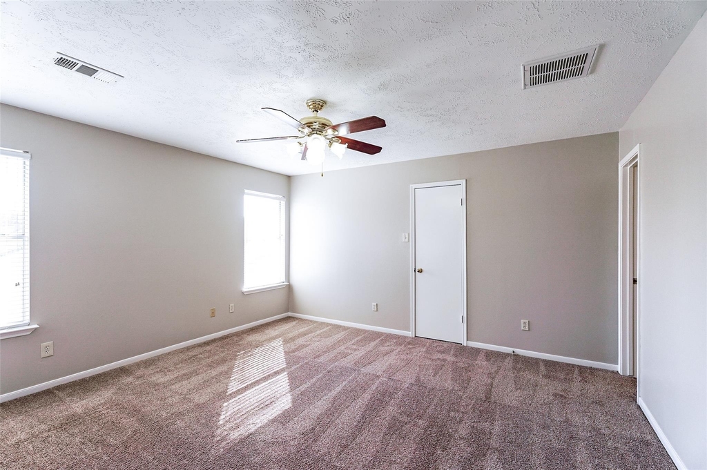 2103 Charlton House Lane - Photo 12