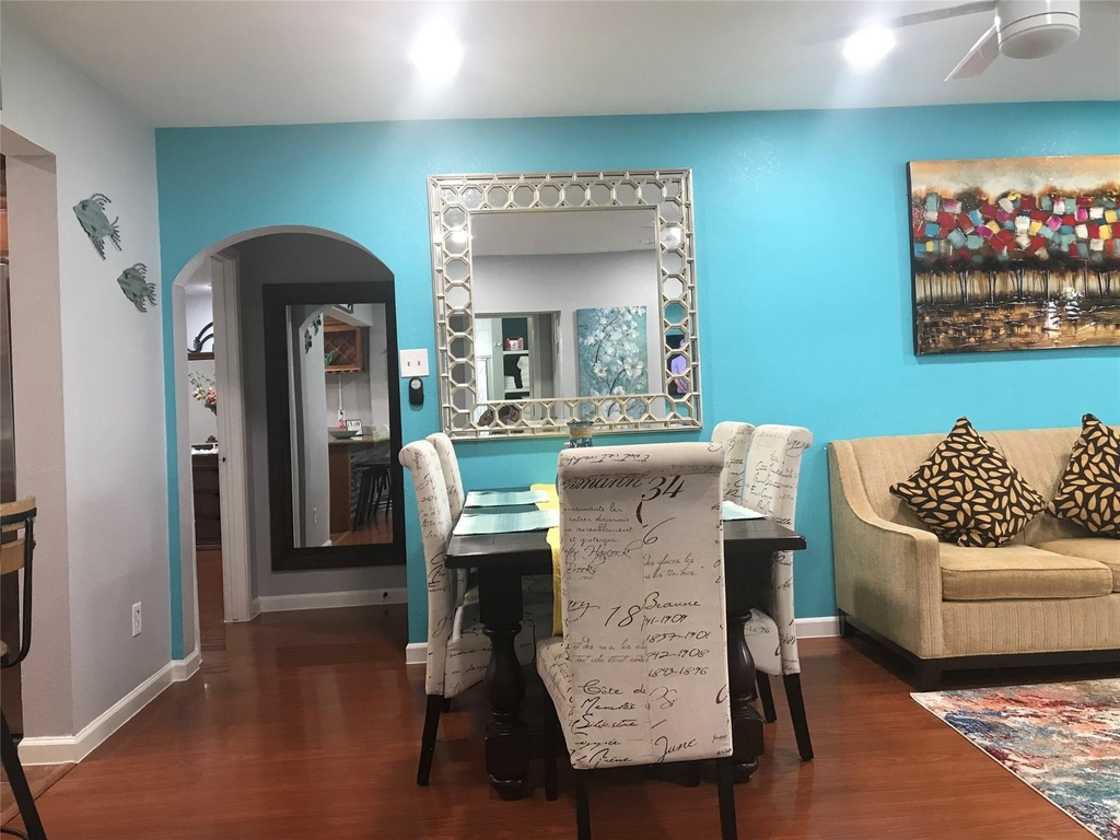 2319 56th Street - Photo 4