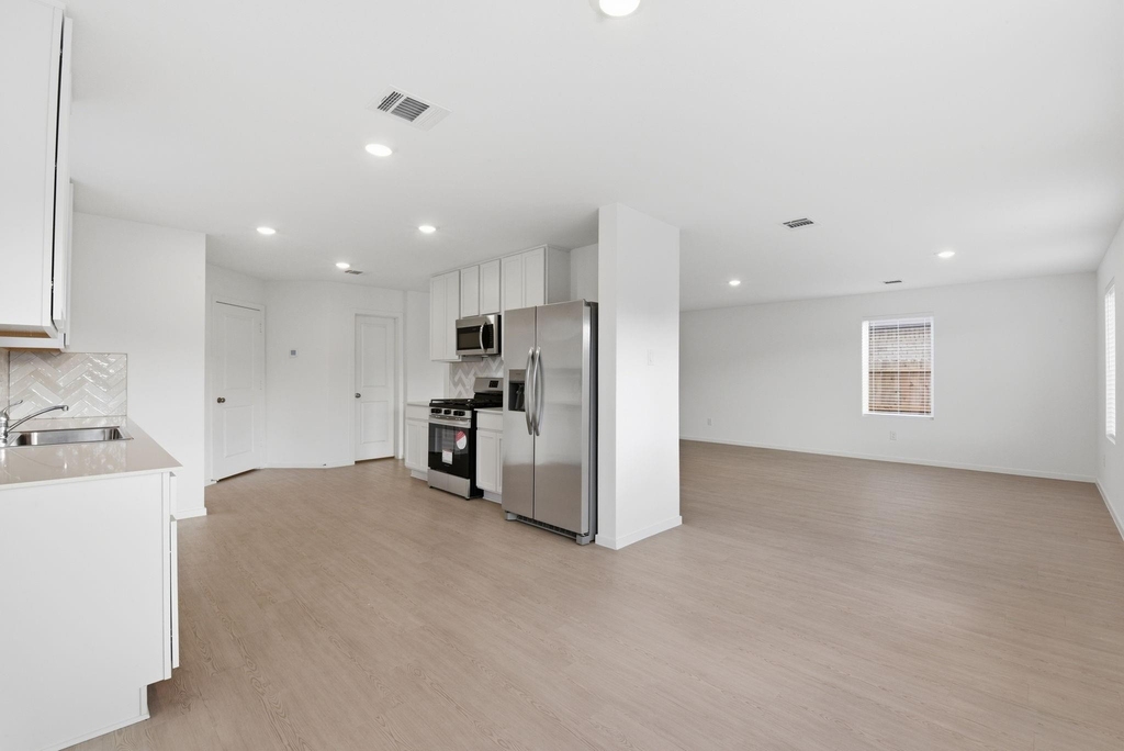 6323 Geyser Starish Drive - Photo 18