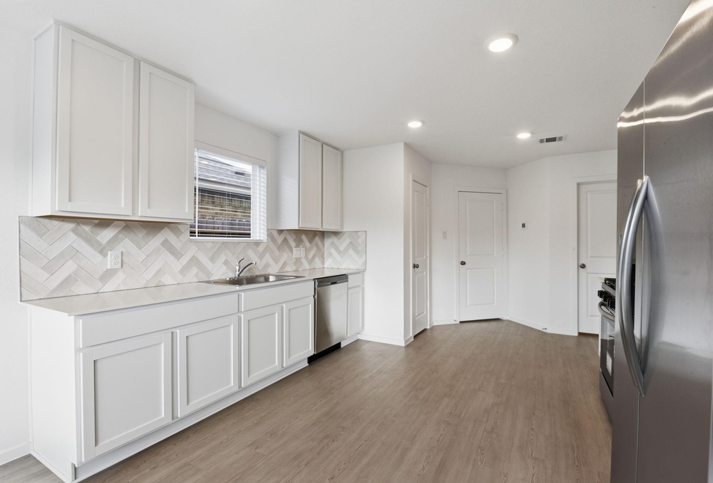 6323 Geyser Starish Drive - Photo 14