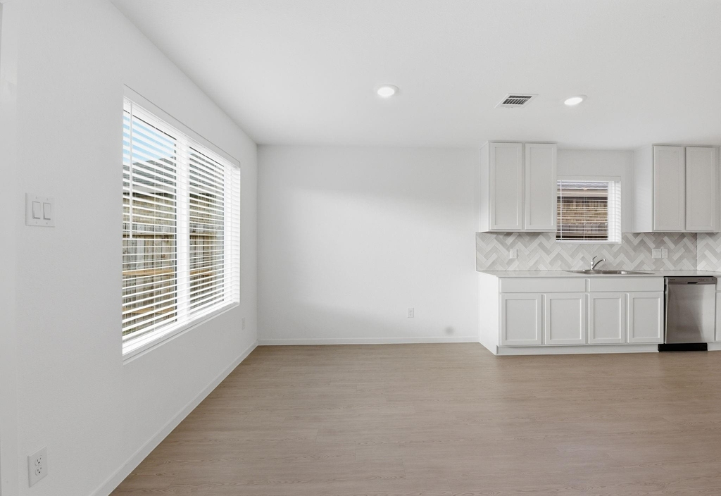6323 Geyser Starish Drive - Photo 16