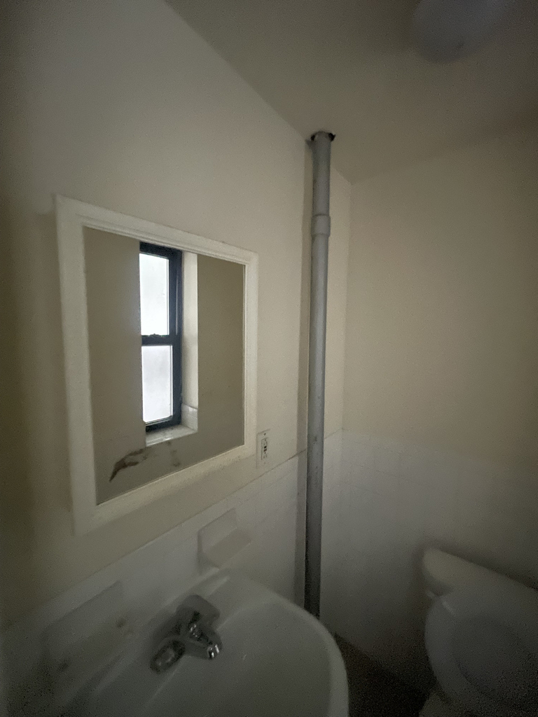 328 East 14th Street - Photo 3