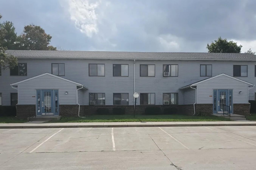307 Oxford - Photo 6