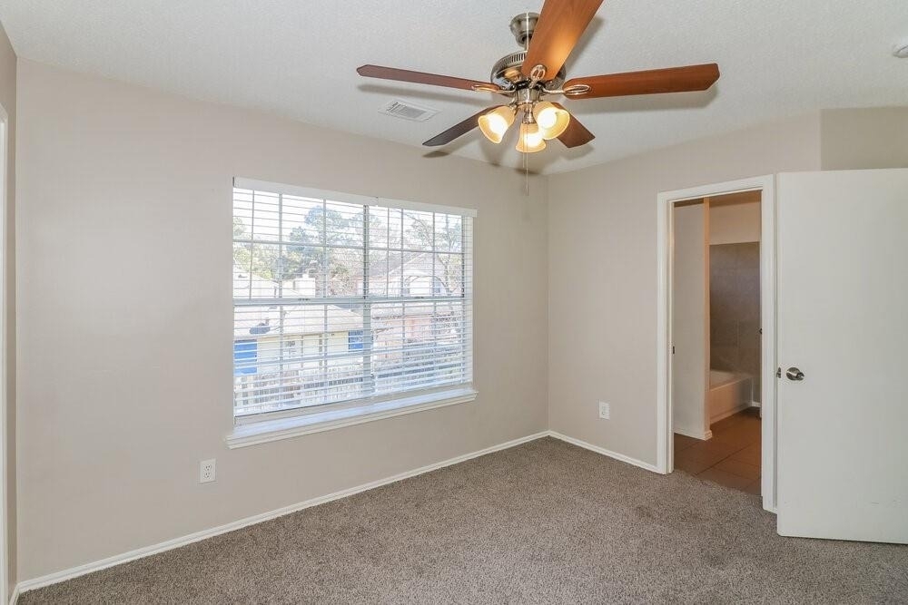 6018 Fern Hollow Court - Photo 12