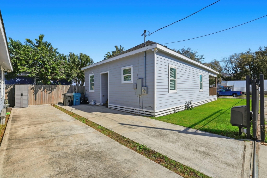 1401 Sydnor Street - Photo 13