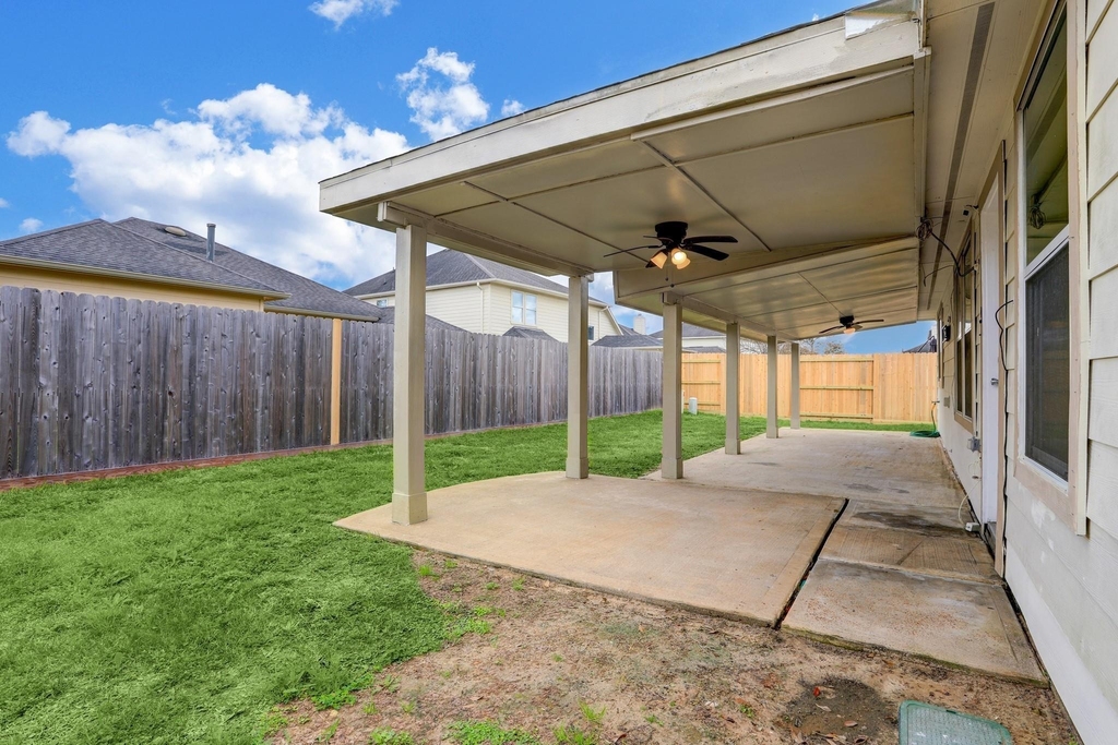 7605 Waterlilly Lane - Photo 14