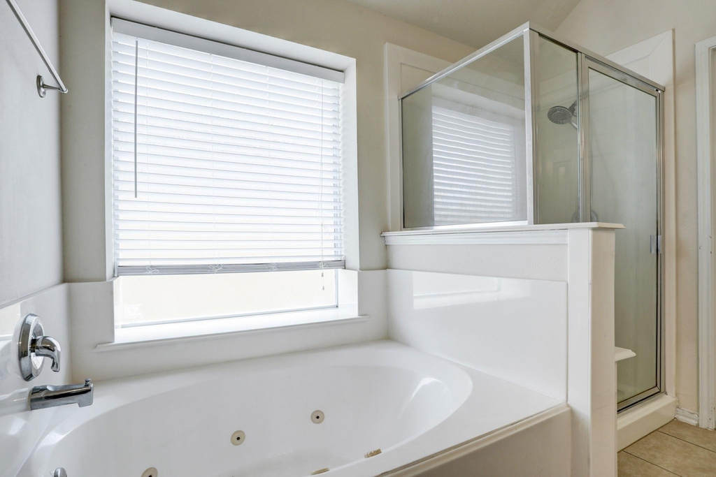7605 Waterlilly Lane - Photo 12