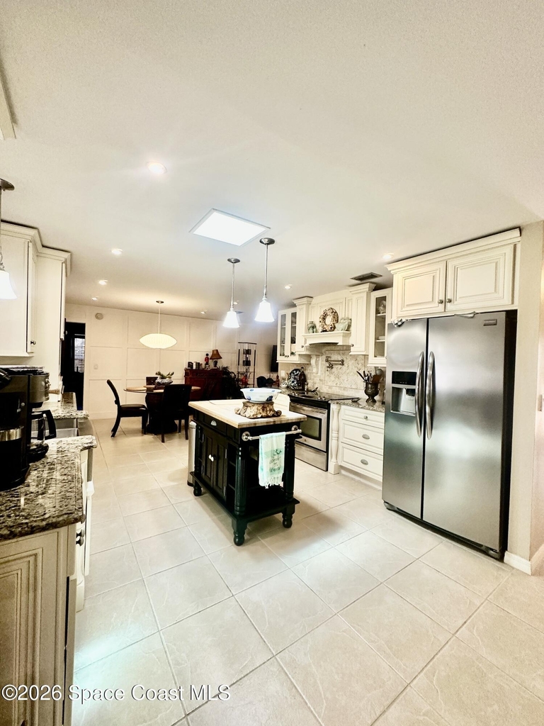 410 Surf Road - Photo 7