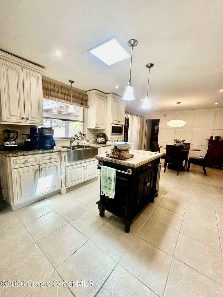 410 Surf Road - Photo 8
