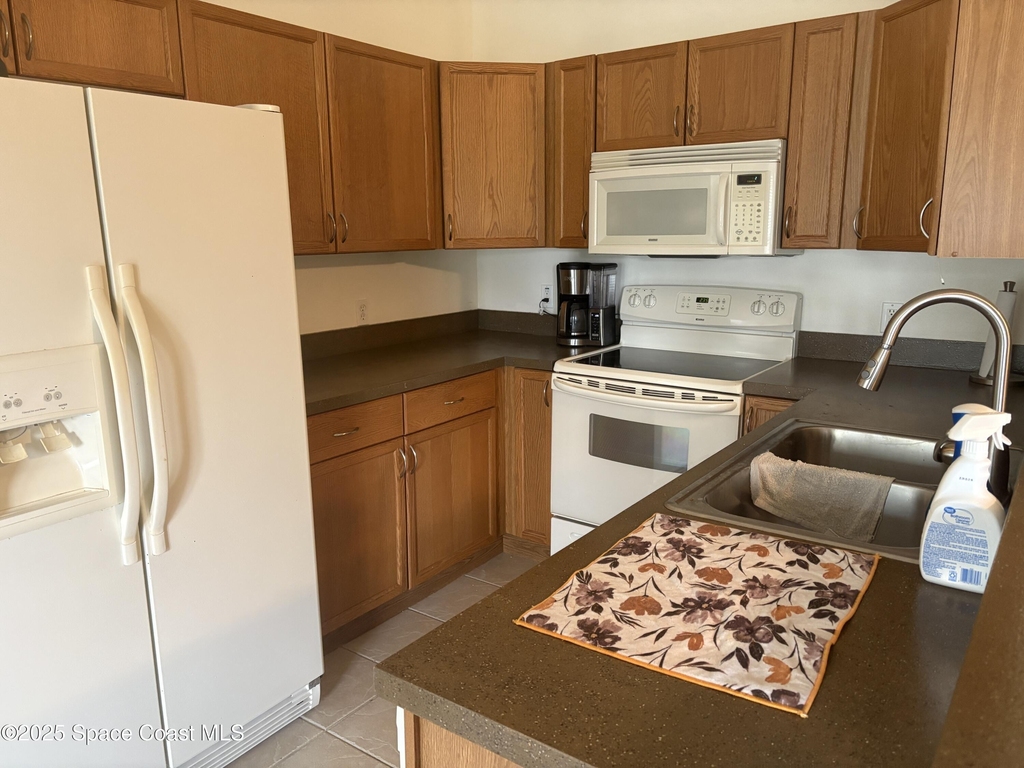 161 Portside Avenue - Photo 8