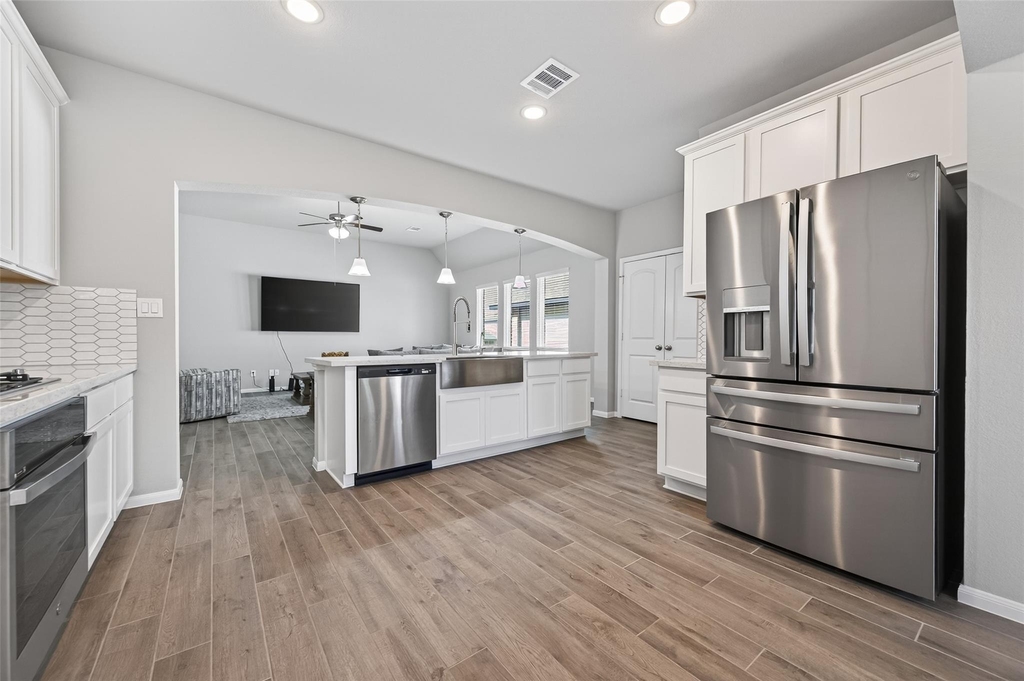 11676 Whirlaway Drive - Photo 17