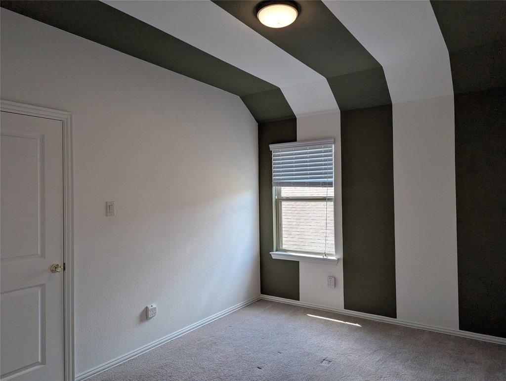 10503 Dolce Lane - Photo 29