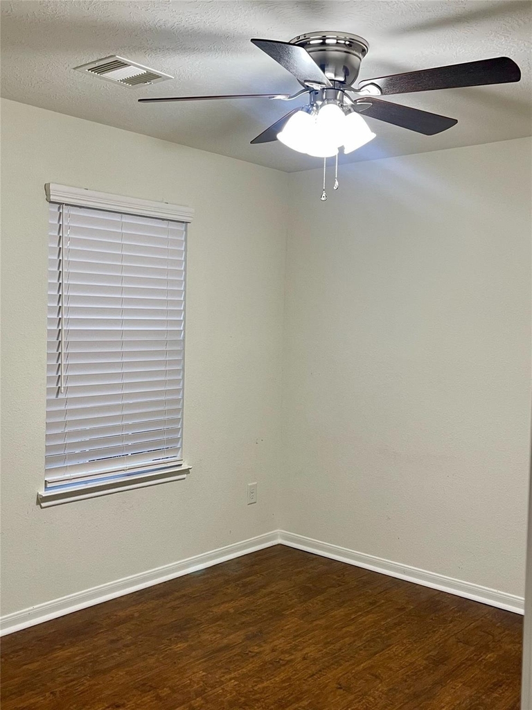 21439 Veneto Hills Court - Photo 19