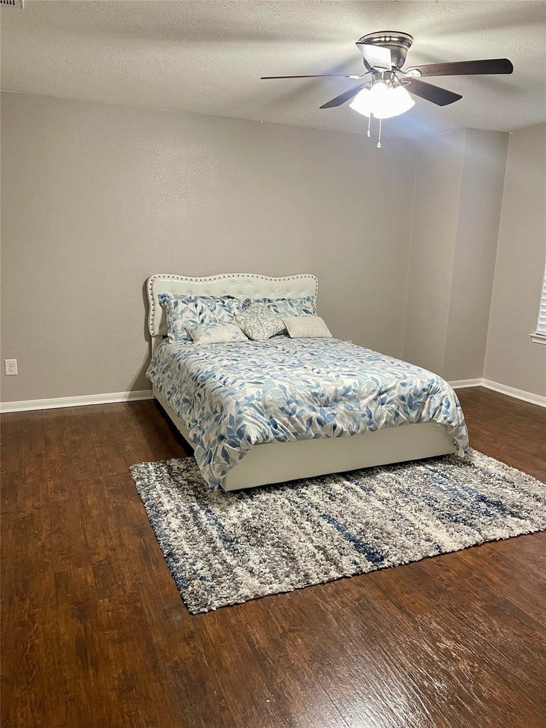 21439 Veneto Hills Court - Photo 17