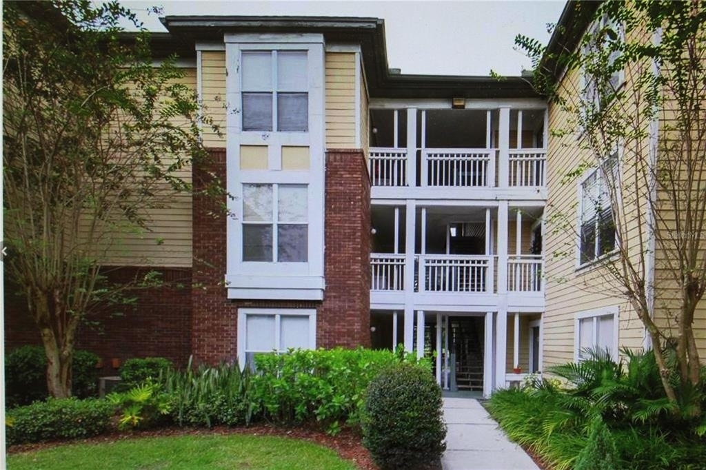 4107 Chatham Oak Court - Photo 0