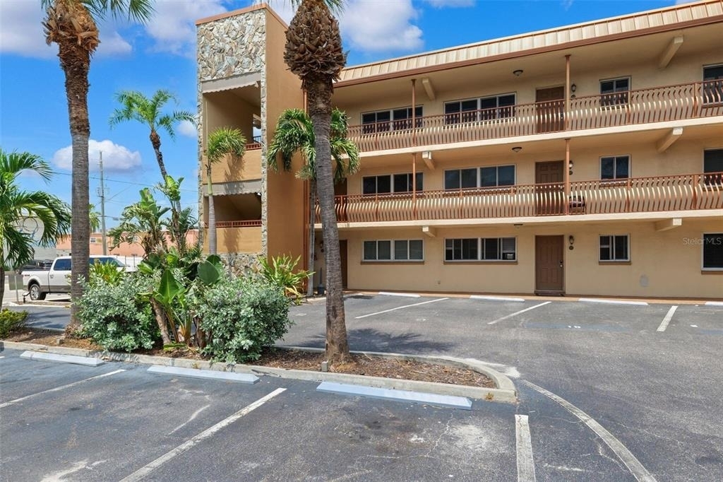 10265 Gulf Boulevard - Photo 20