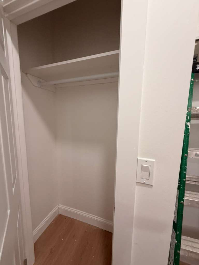 Central ave - Photo 5