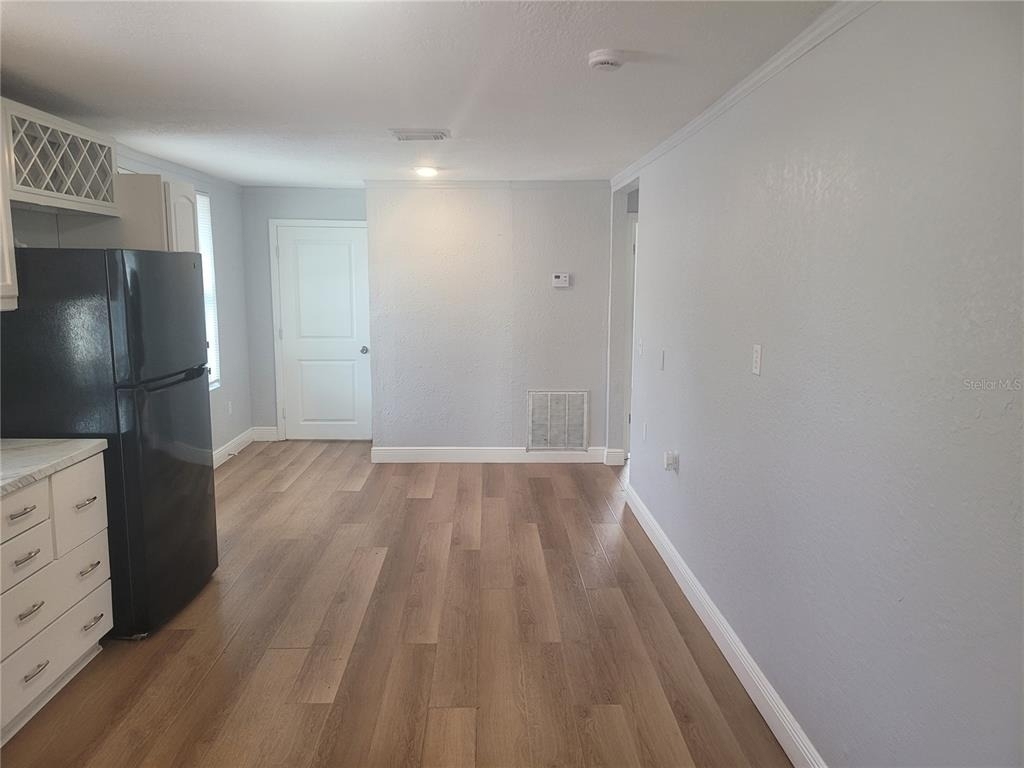 1320 S Oleander Avenue - Photo 7