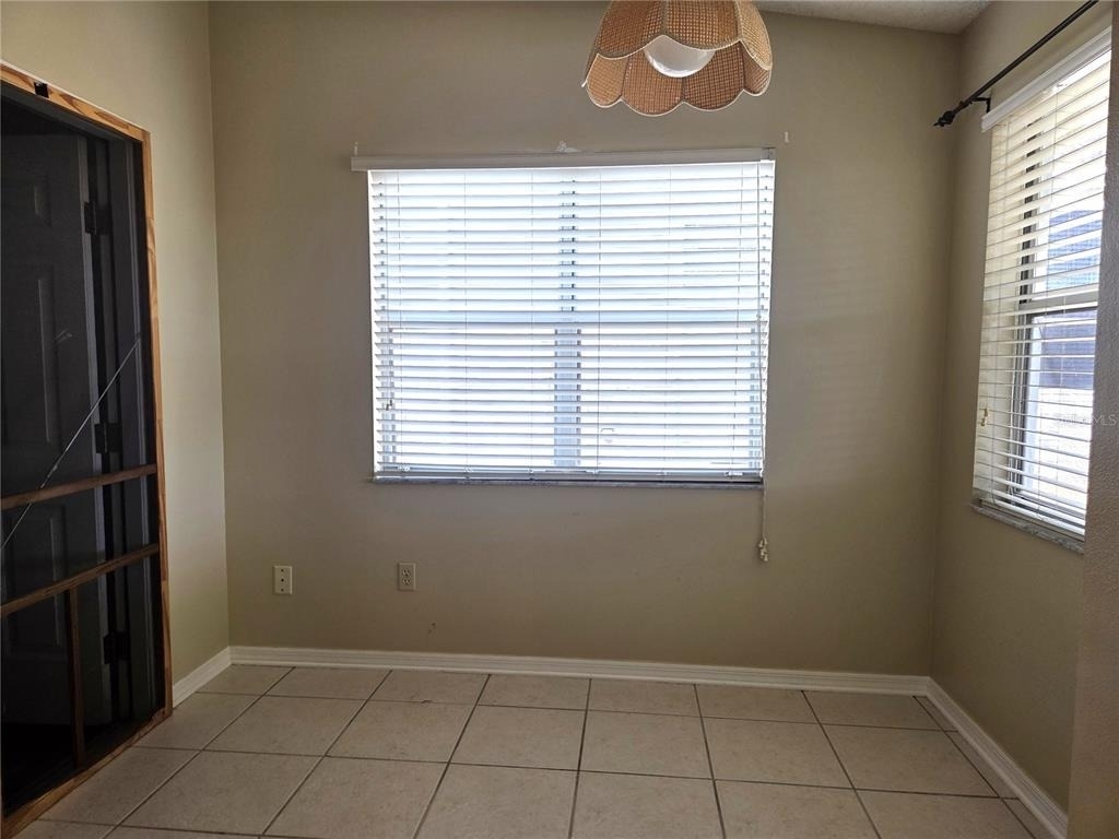739 Heathrow Avenue - Photo 7