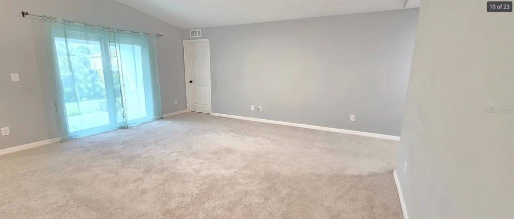 1532 Ne 35th - Photo 7