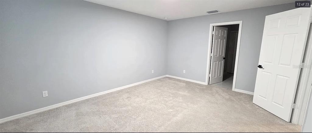 1532 Ne 35th - Photo 9