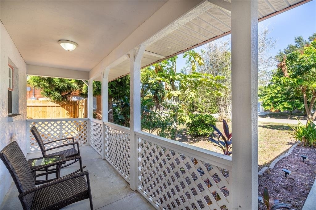 2648 Nassau Street - Photo 23