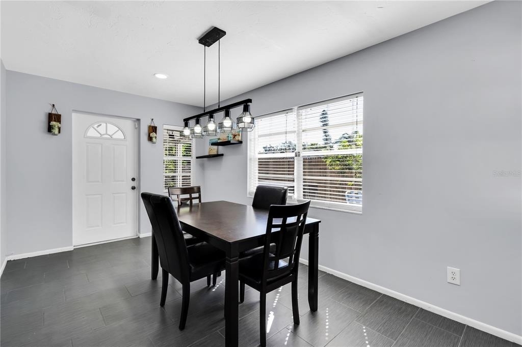 2648 Nassau Street - Photo 9