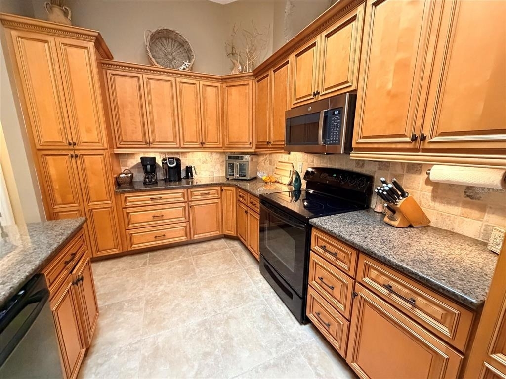 8317 9th Avenue Terrace Nw - Photo 32