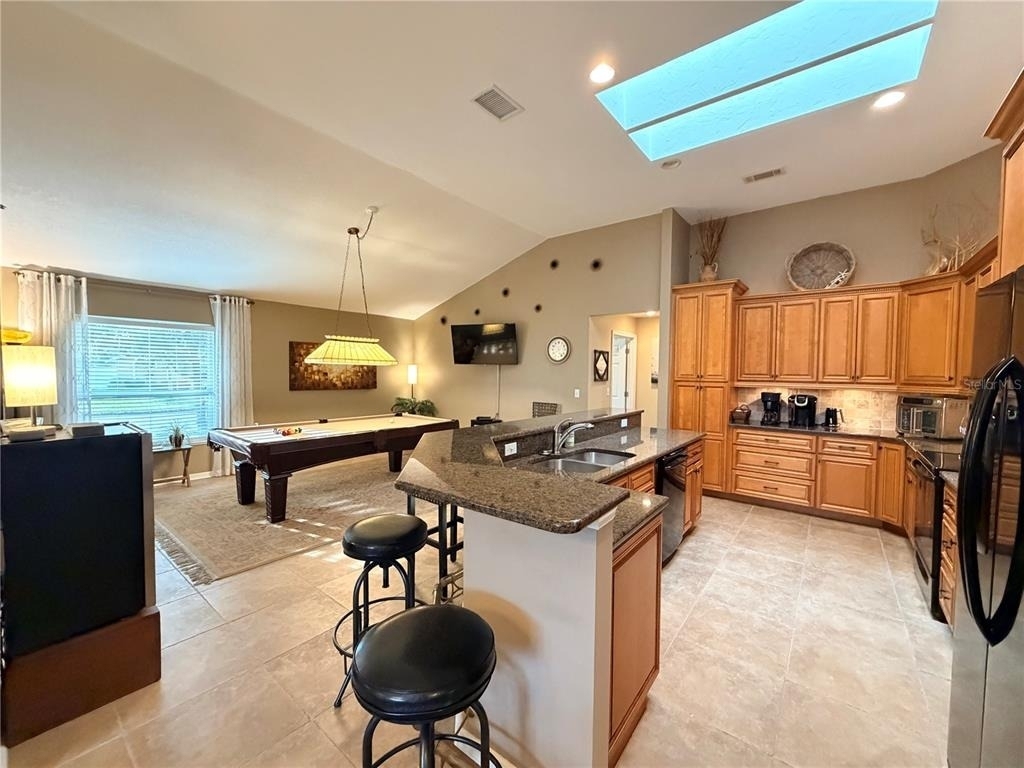 8317 9th Avenue Terrace Nw - Photo 2