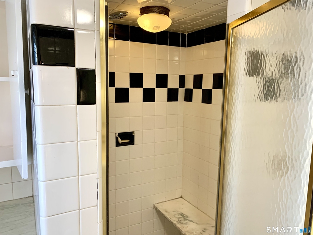 52 Goffe Terrace - Photo 8