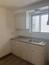 218 Bronx Ave - Photo 9