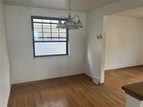 218 Bronx Ave - Photo 6
