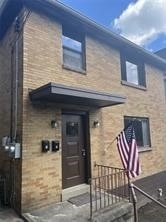 218 Bronx Ave - Photo 0